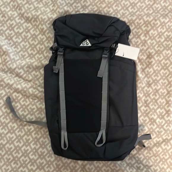 louis vuitton backpack blue red white Christopher Denim Monogram Tapestry Autres Toiles Monogram Chanel backpack lululemon mini belt bag Color:TEAM SHOCK PINK friendly chenille yarns